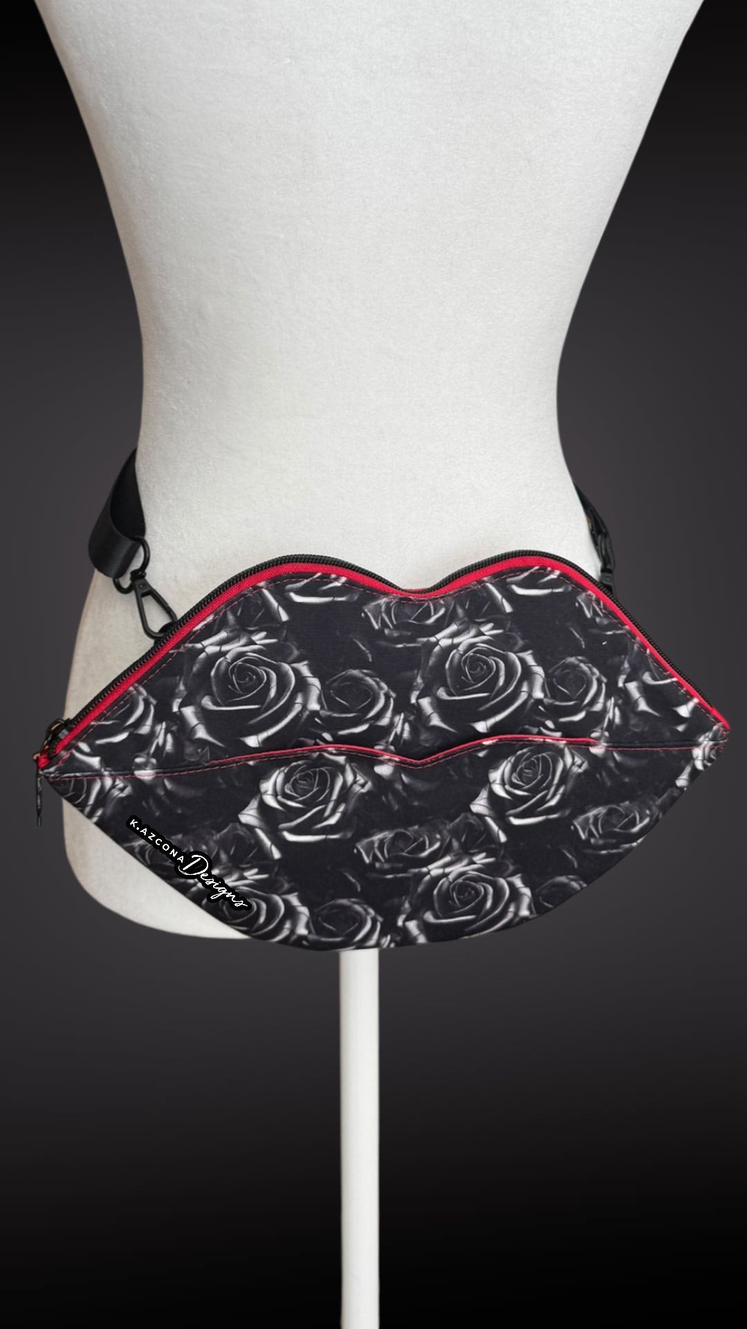 Mono Mayhem Rose