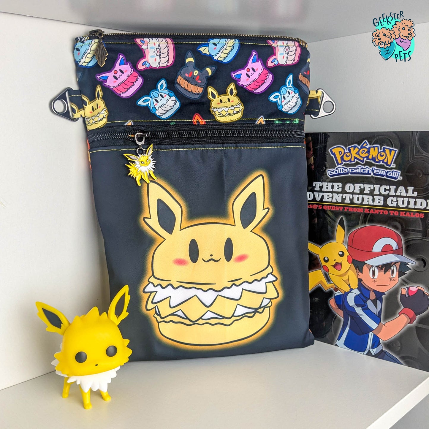 Panel Macaroon Jolteon